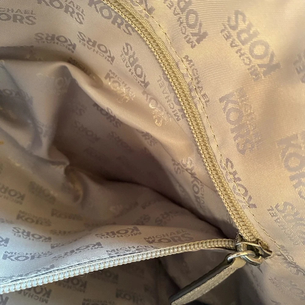 Michael Kors Large Purse Pebbled Leather Gray Office Tote - Picture 10 of 13